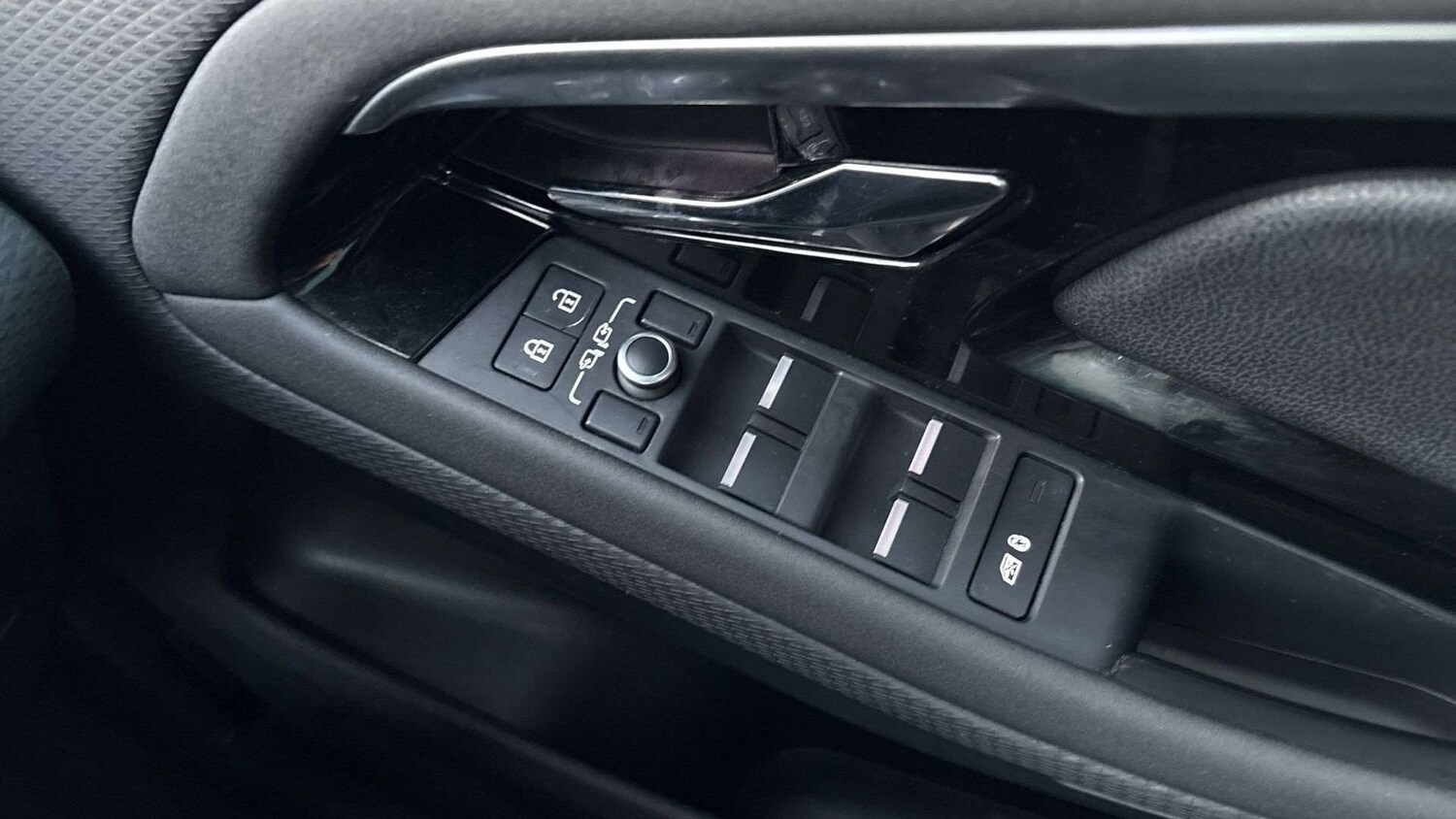 Used Land Rover Range Rover Evoque 2021 for sale - 76540855: Photo 25