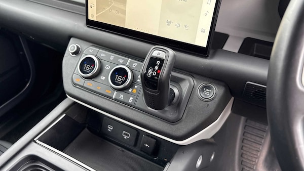 Used Land Rover Defender for sale - 75329405: Photo 13