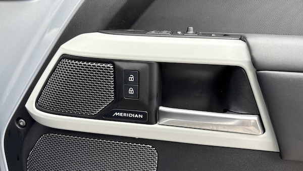 Used Land Rover Defender for sale - 75329405: Photo 24