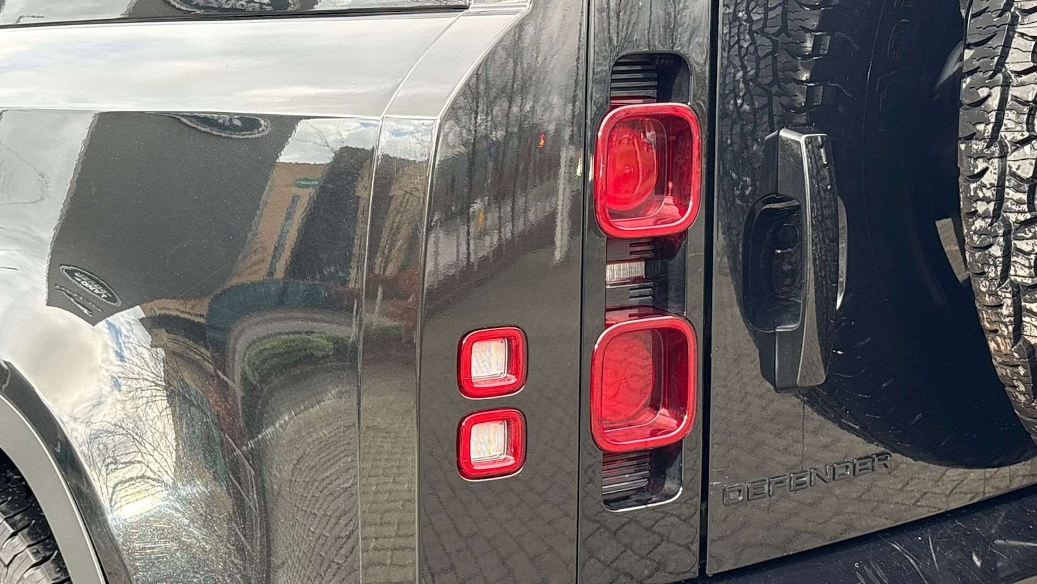 Used Land Rover Defender 90 2023 for sale - 77103173: Photo 19