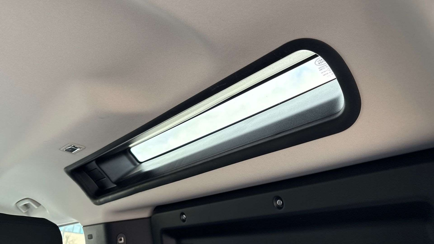 Used Land Rover Defender 90 2023 for sale - 77103173: Photo 21