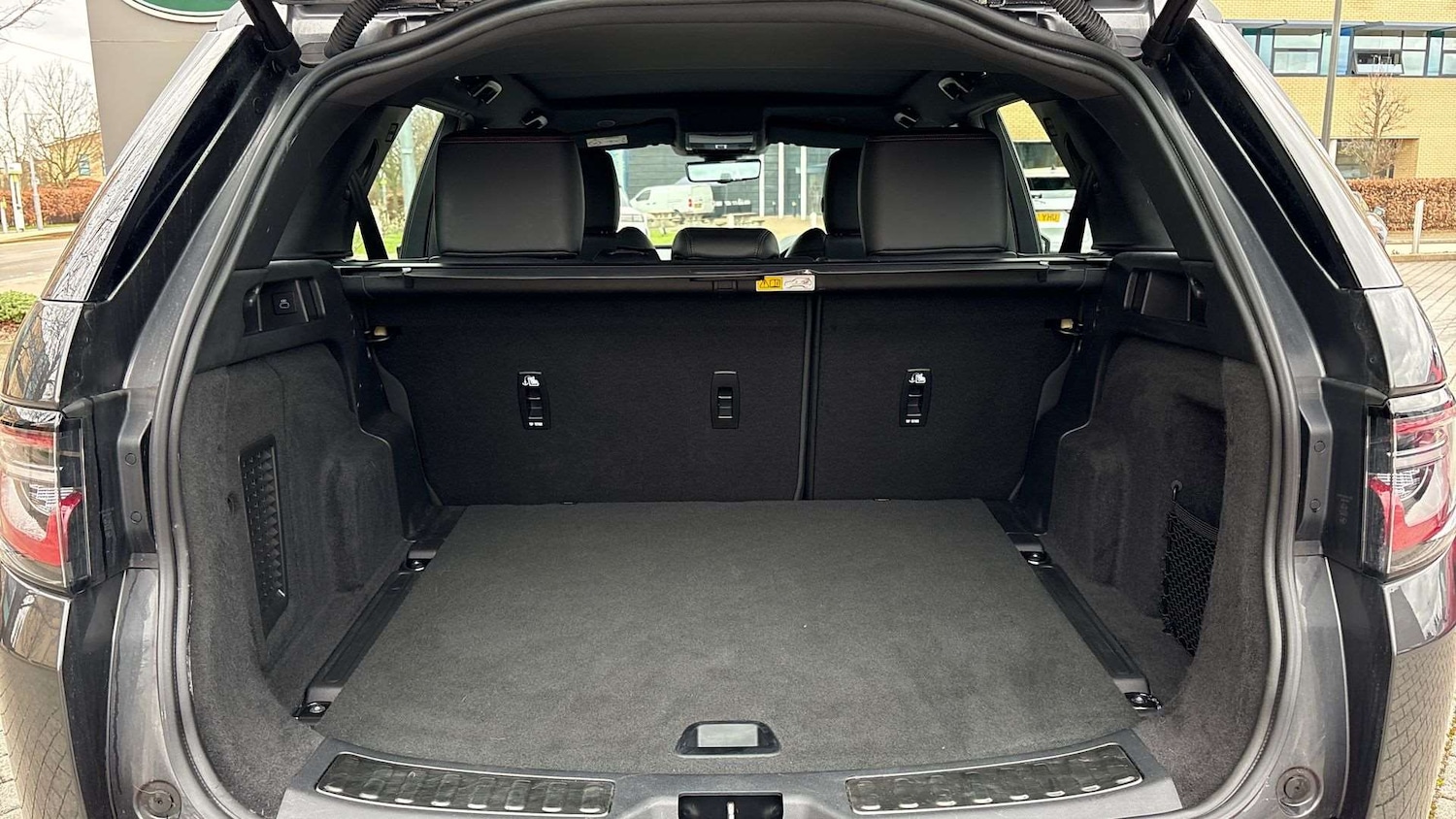 Used Land Rover Discovery Sport 2023 for sale - 78060226: Photo 10