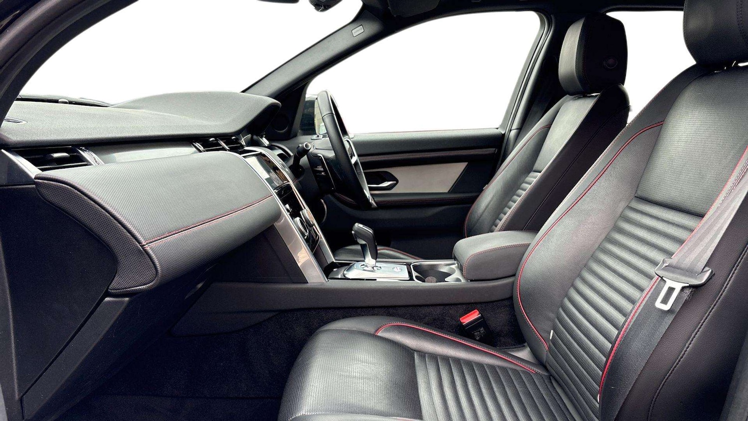 Used Land Rover Discovery Sport 2023 for sale - 78060226: Photo 3