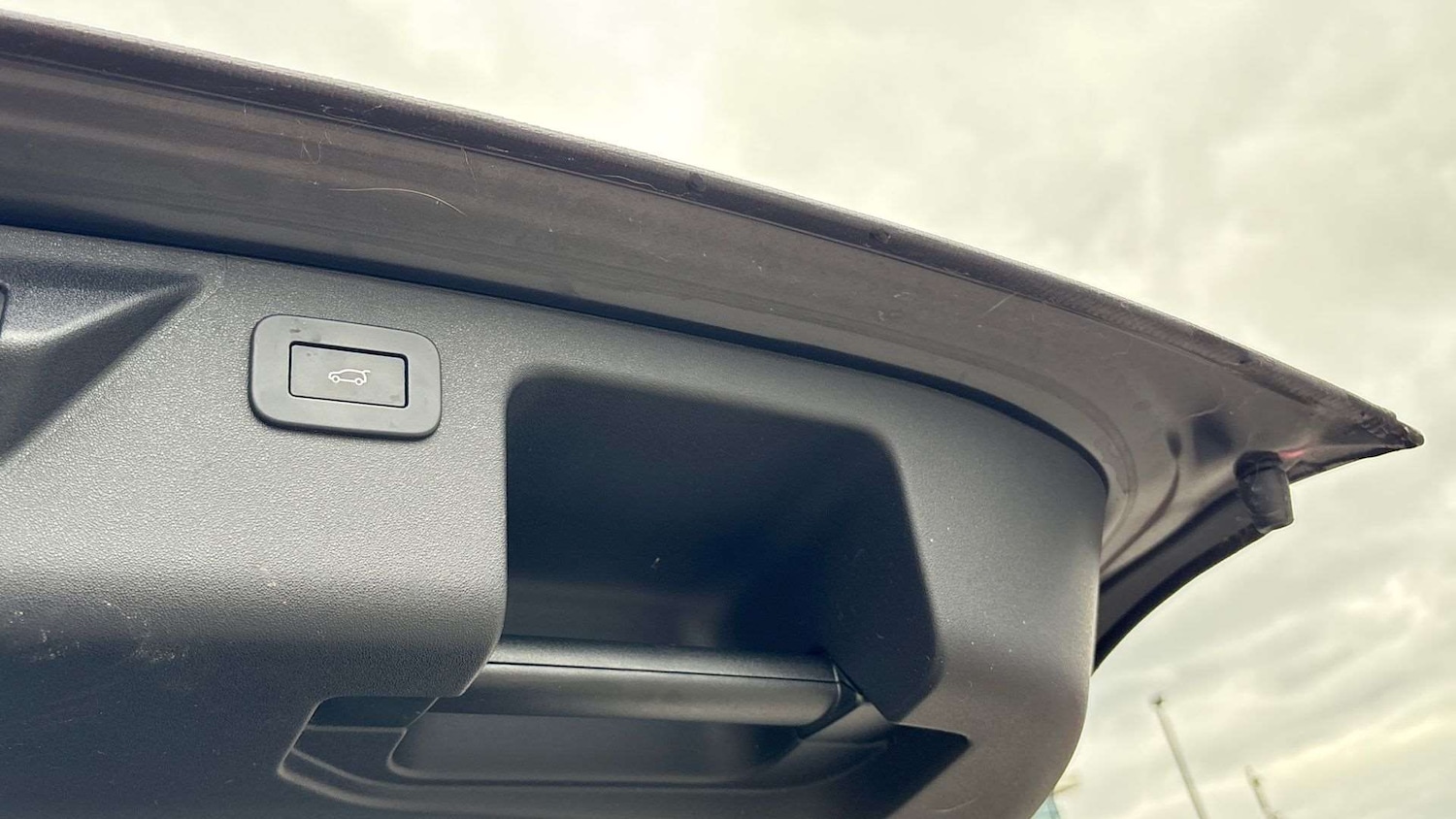 Used Land Rover Discovery Sport 2023 for sale - 78060226: Photo 33