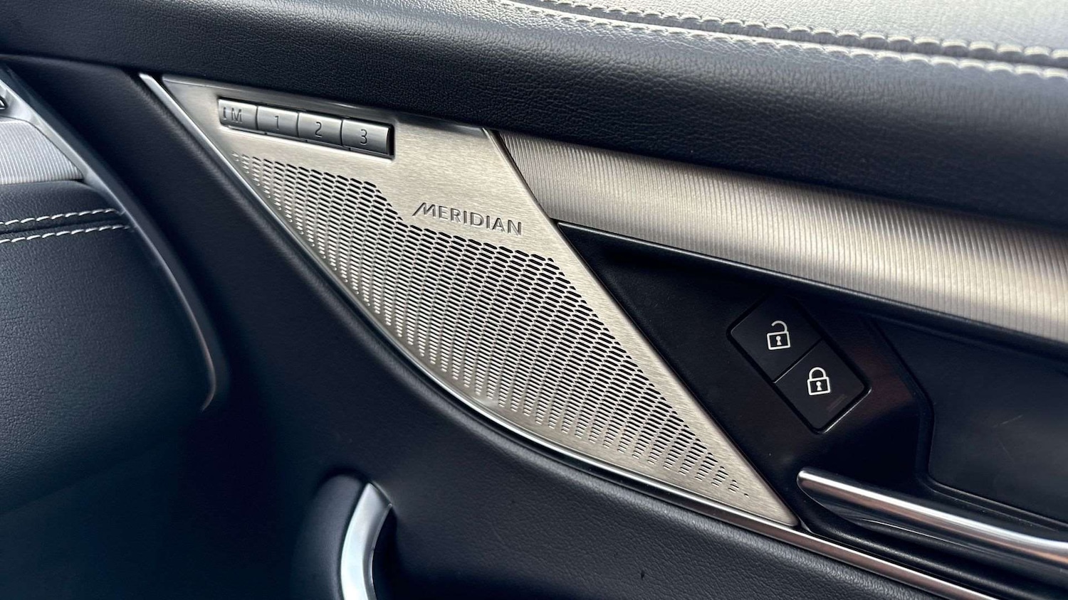 Used Jaguar F-Pace 2024 for sale - 76100619: Photo 24