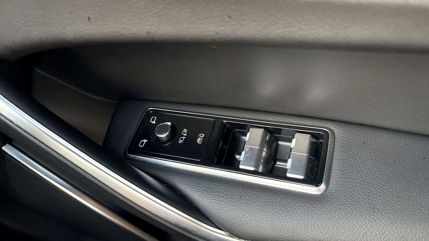 Used Jaguar F-Pace 2024 for sale - 76100619: Photo 25