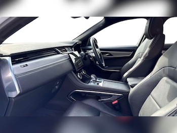 Used Jaguar F-Pace 2024 for sale - 76100619: Photo 3