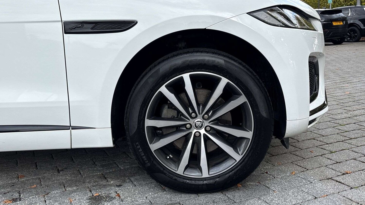 Used Jaguar F-Pace 2024 for sale - 76100619: Photo 8