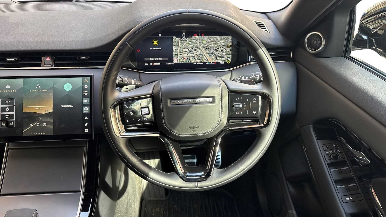 Used Land Rover Range Rover Evoque 2024 for sale - 76421142: Photo 15