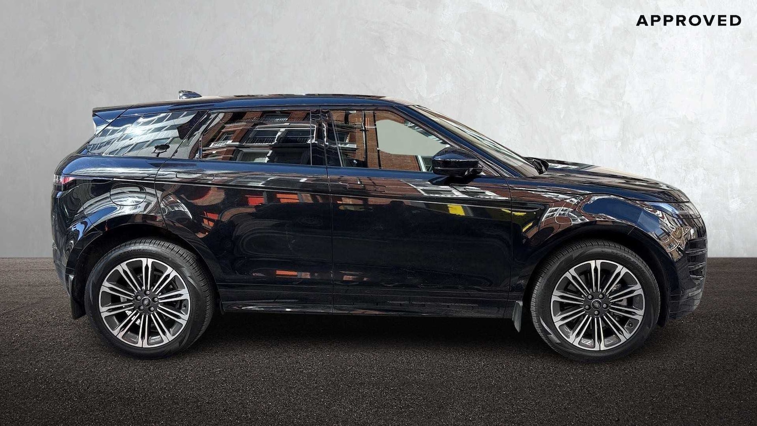 Used Land Rover Range Rover Evoque 2024 for sale - 76421142: Photo 5