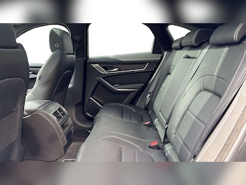 Used Jaguar F-Pace 2022 for sale - 75845350: Photo