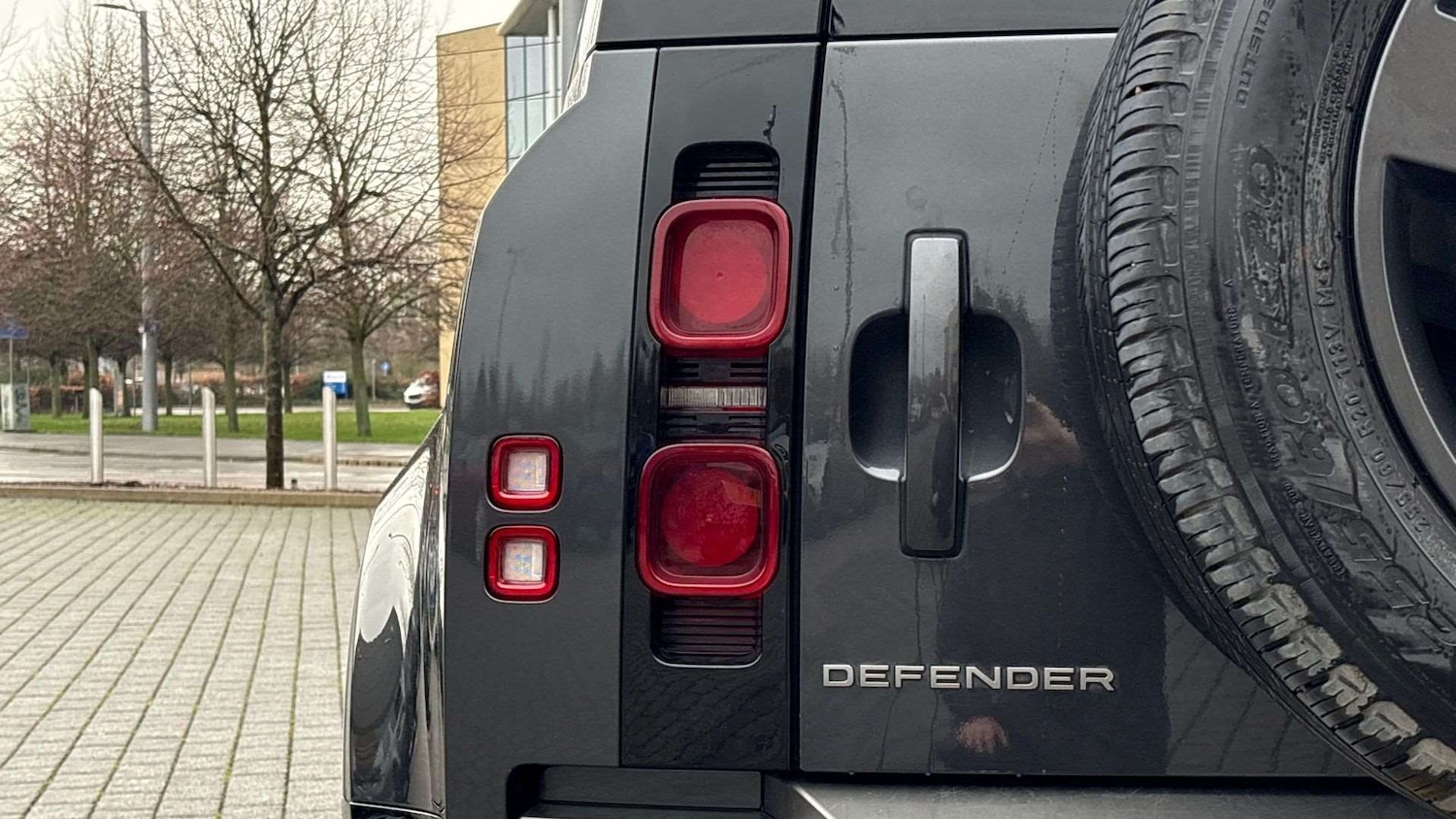 Used Land Rover Defender 2023 for sale - 76761075: Photo 26