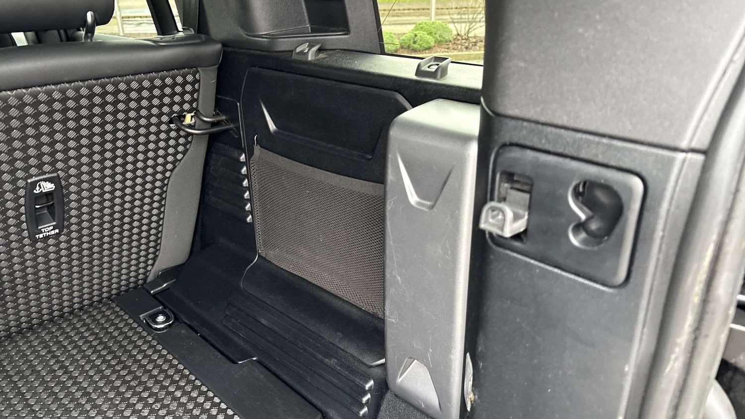 Used Land Rover Defender 2023 for sale - 76761075: Photo 27