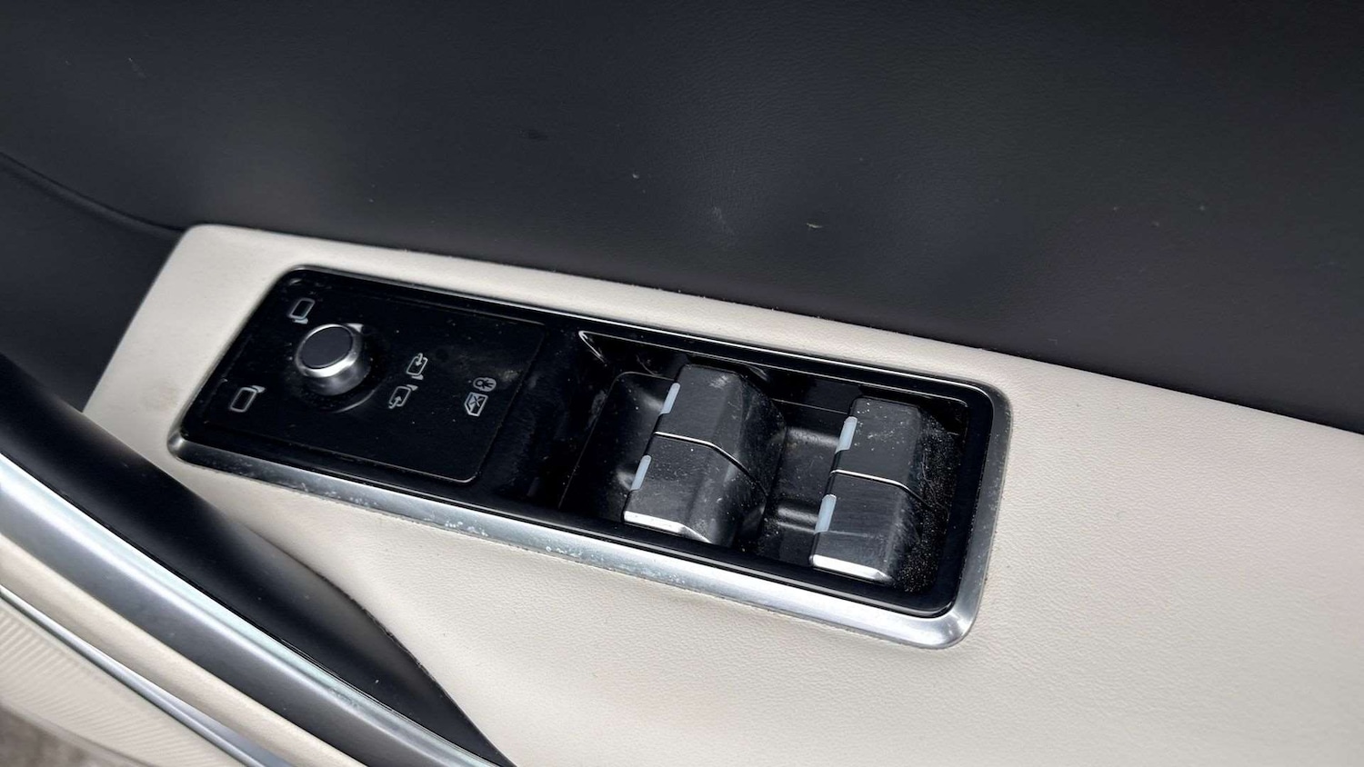 Used Jaguar F-Pace 2024 for sale - 77011021: Photo 25