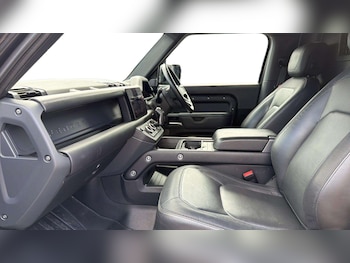 Used Land Rover Defender 2023 for sale - 78991167: Photo