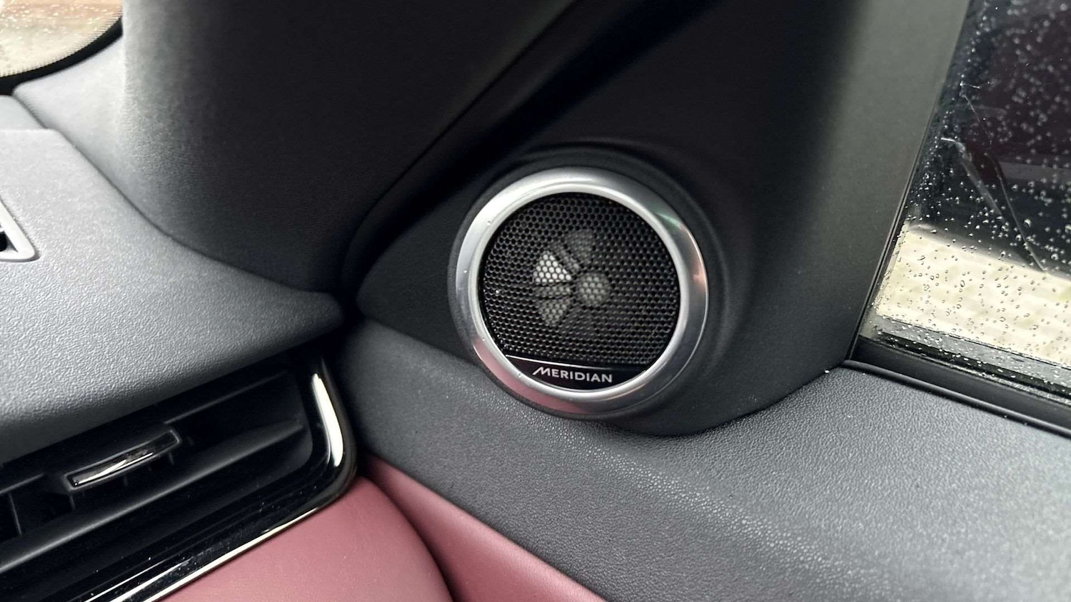 Used Land Rover Range Rover Evoque 2024 for sale - 76928927: Photo 24