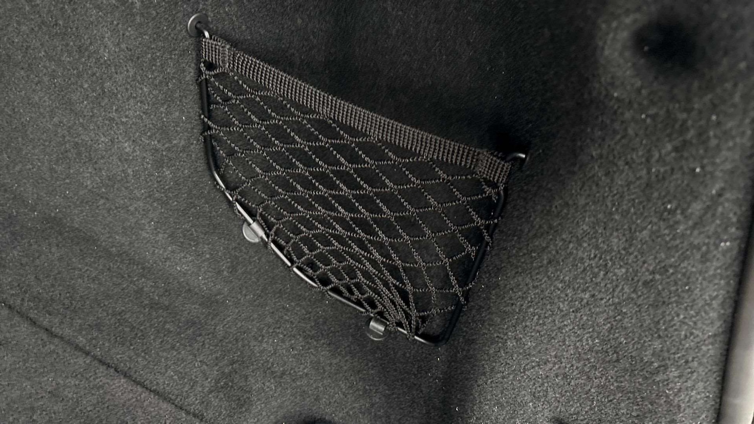 Used Land Rover Range Rover Evoque 2024 for sale - 76928927: Photo 33