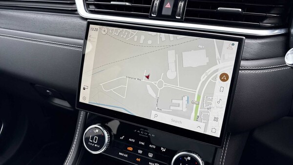 Used Jaguar F-Pace for sale - 75711048: Photo 11