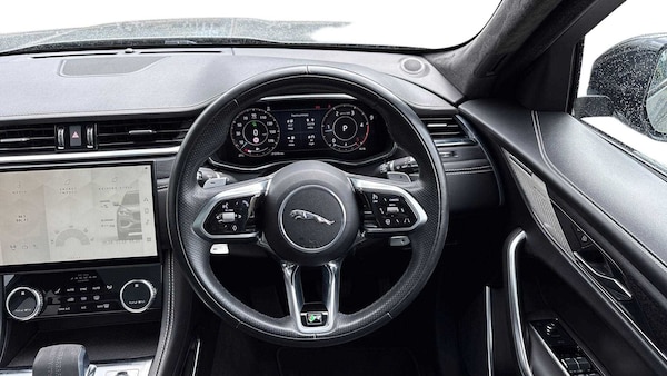 Used Jaguar F-Pace for sale - 75711048: Photo 15