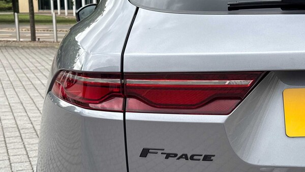 Used Jaguar F-Pace for sale - 75711048: Photo 26
