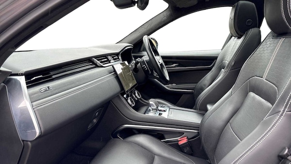 Used Jaguar F-Pace for sale - 75711048: Photo 3