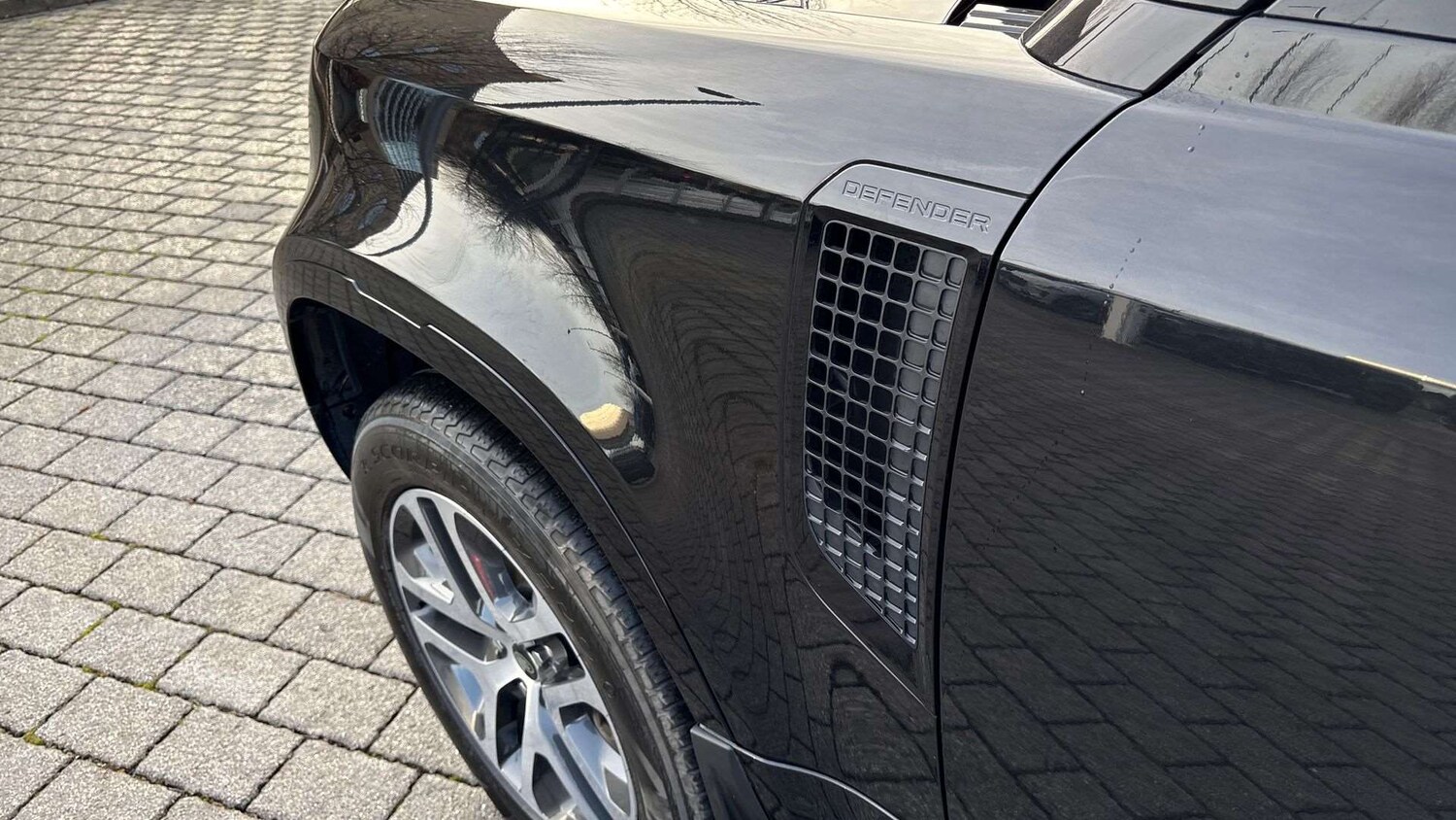 Used Land Rover Defender 2024 for sale - 76435728: Photo 20