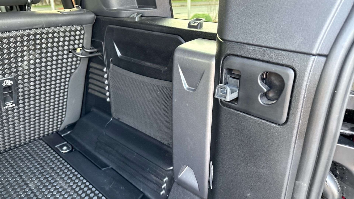 Used Land Rover Defender 2024 for sale - 76435728: Photo 27