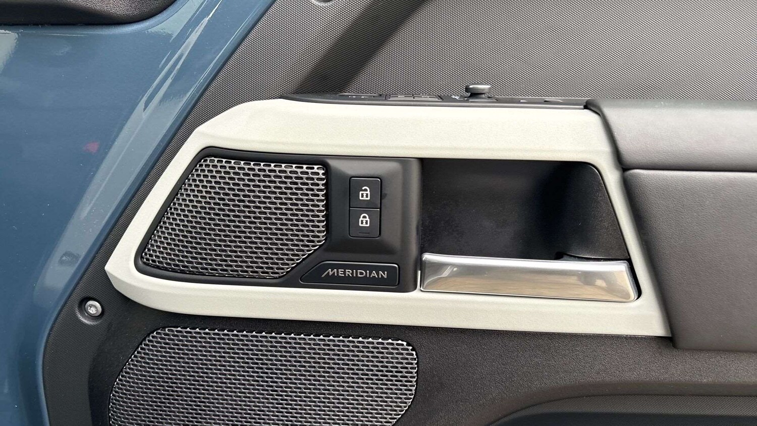 Used Land Rover Defender for sale - 77011176: Photo 24