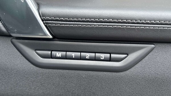 Used Land Rover Discovery Sport 2023 for sale - 76045118: Photo 30
