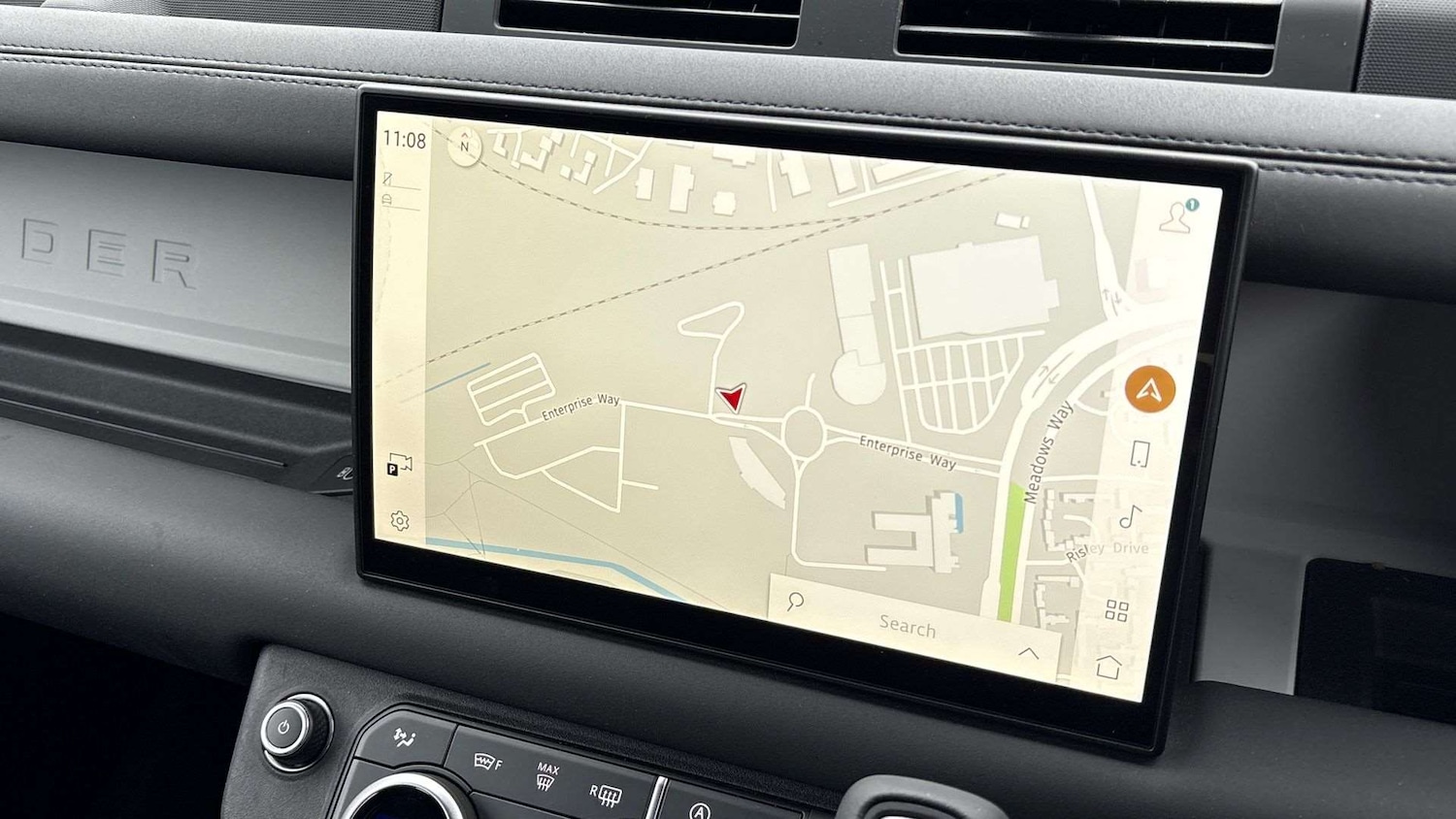 Used Land Rover Defender 2025 for sale - 77270255: Photo 11