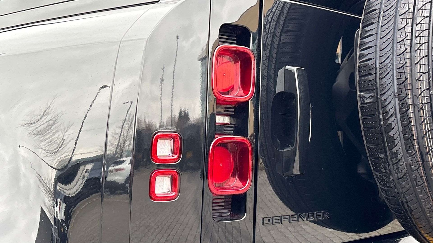 Used Land Rover Defender 2025 for sale - 77270255: Photo 19