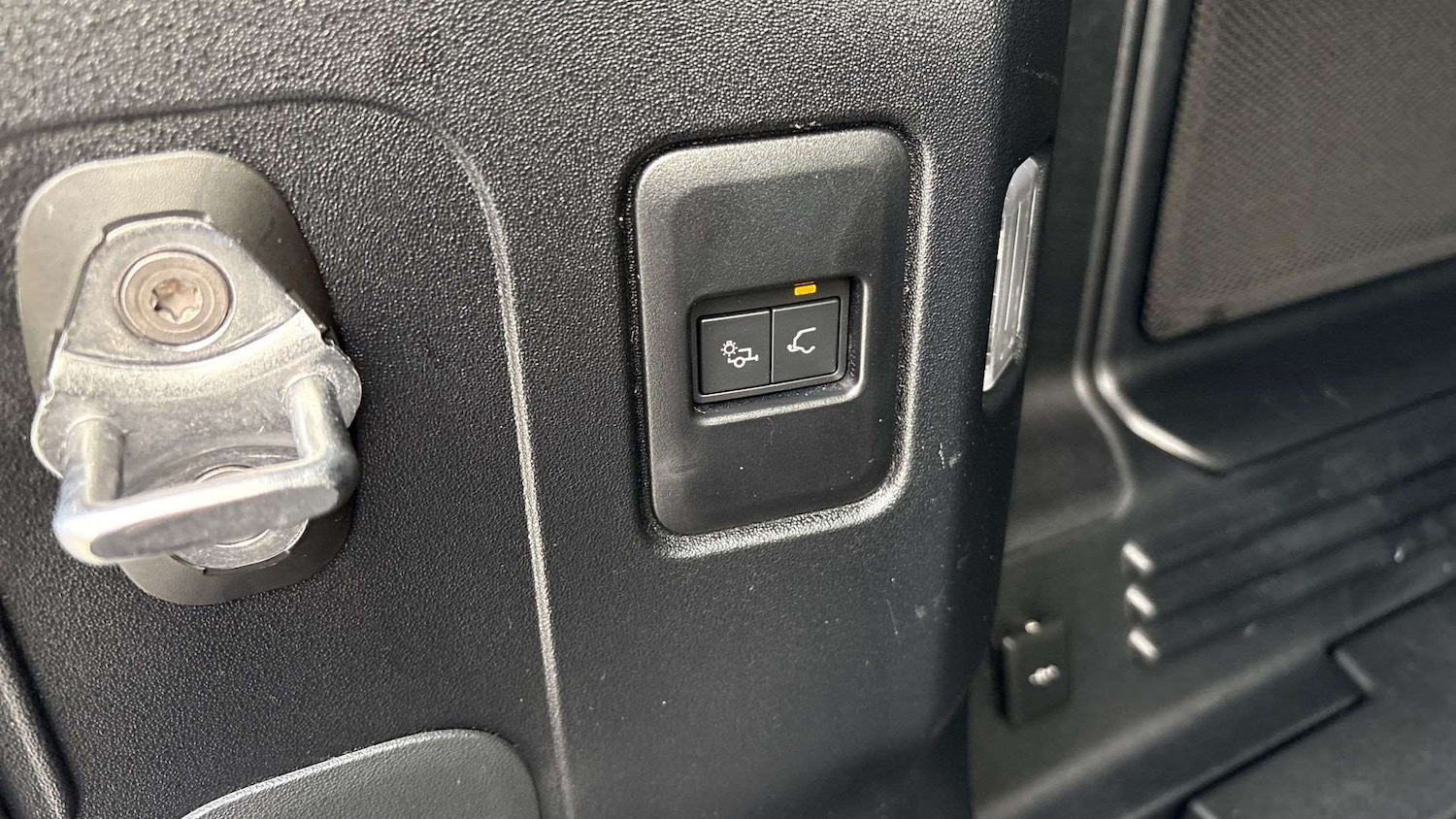 Used Land Rover Defender 2025 for sale - 76487998: Photo 35