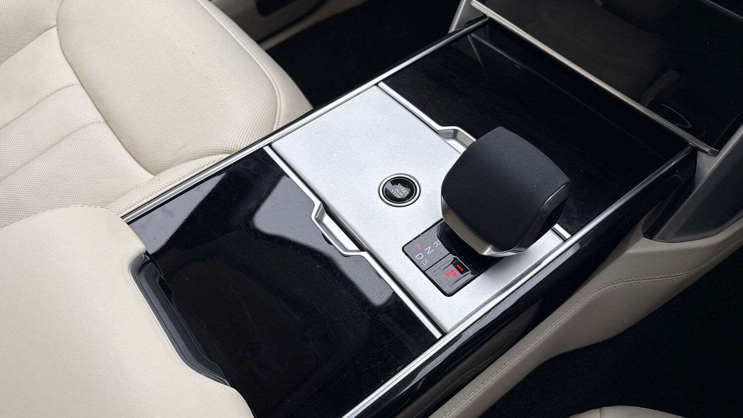 Used Land Rover Range Rover 2024 for sale - 77649062: Photo 13