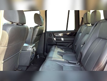 Used Land Rover Discovery 2015 for sale - 78666444: Photo