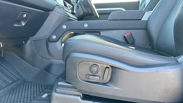 Used Land Rover Defender 2023 for sale - 76218317: Photo 14