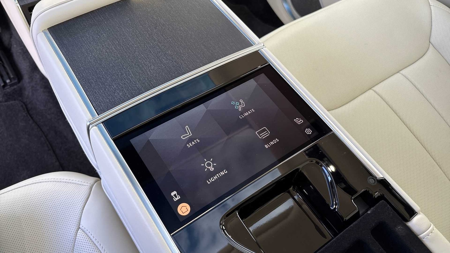 Used Land Rover Range Rover 2024 for sale - 76488169: Photo 33