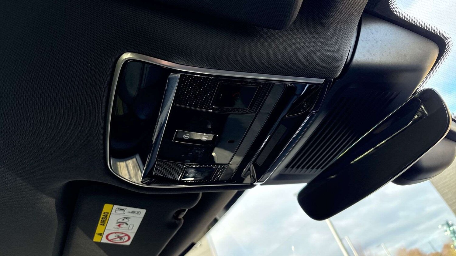 Used Land Rover Range Rover Sport 2024 for sale - 77032182: Photo 23