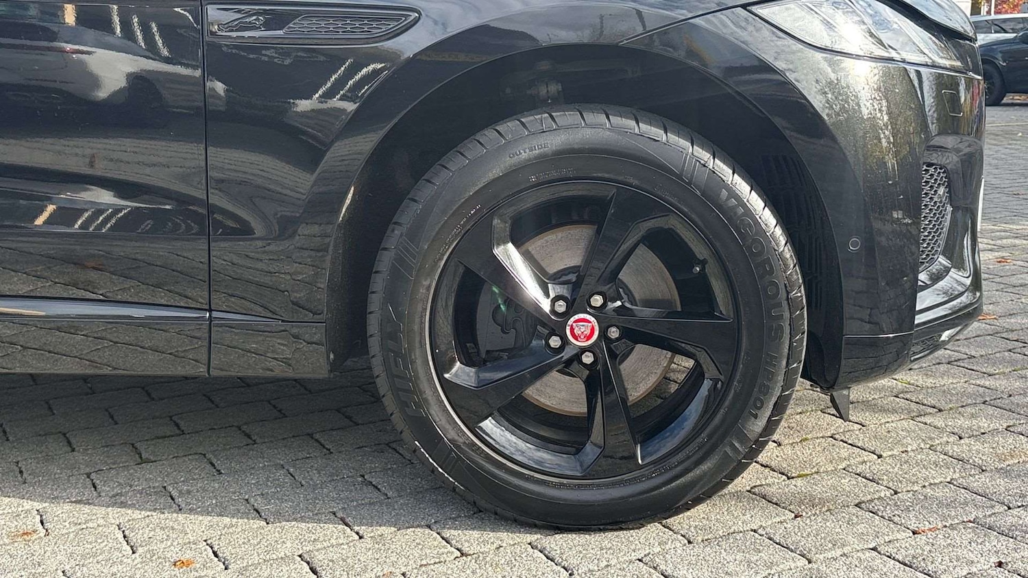 Used Jaguar F-Pace 2021 for sale - 76598308: Photo 8