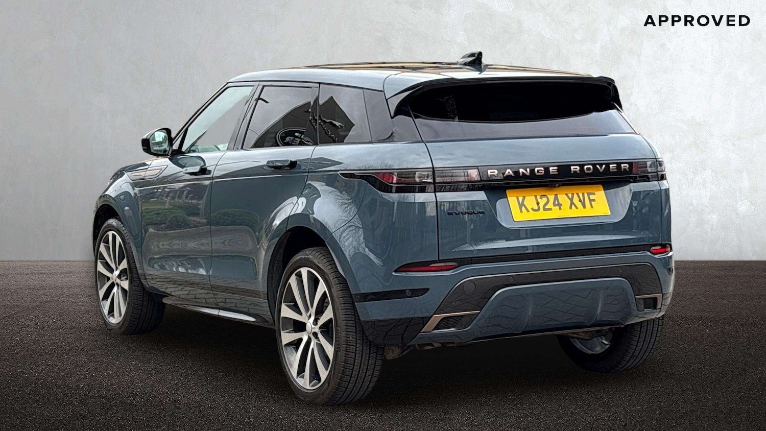 Used Land Rover Range Rover Evoque 2024 for sale - 77589004: Photo 2