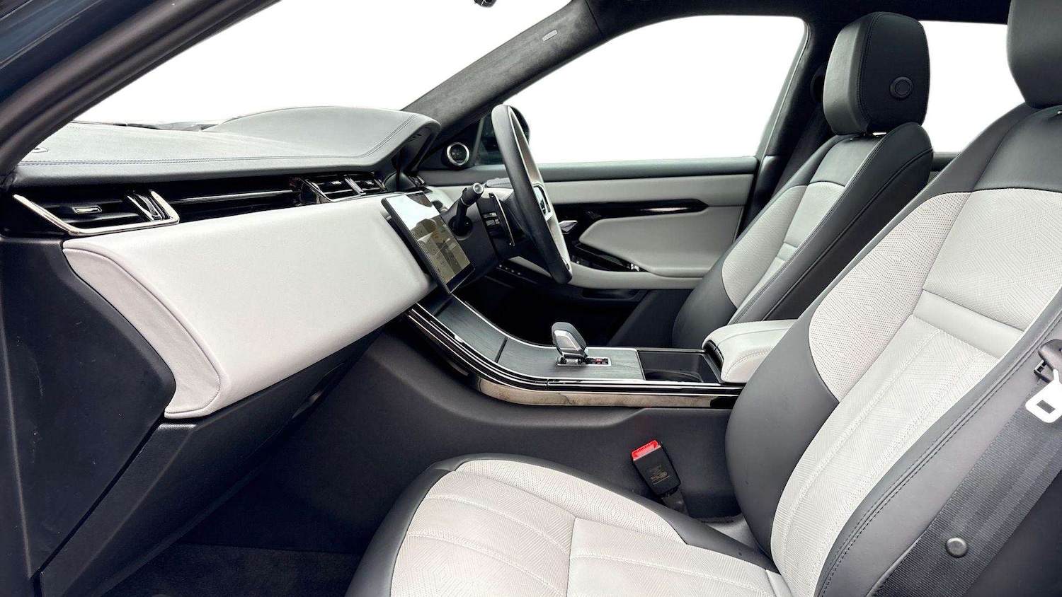 Used Land Rover Range Rover Evoque 2024 for sale - 77589004: Photo 3