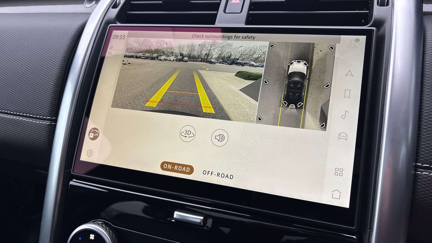 Used Land Rover Discovery 2023 for sale - 77472473: Photo 12