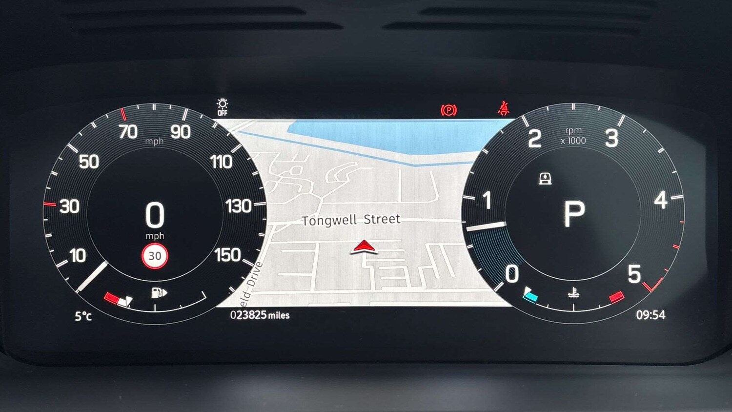 Used Land Rover Discovery 2023 for sale - 77472473: Photo 16