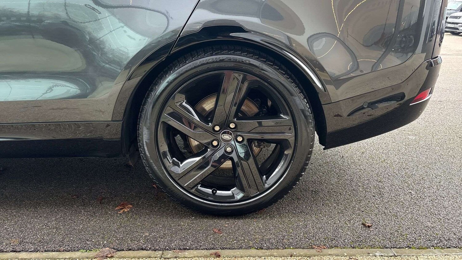 Used Land Rover Discovery 2023 for sale - 77472473: Photo 30