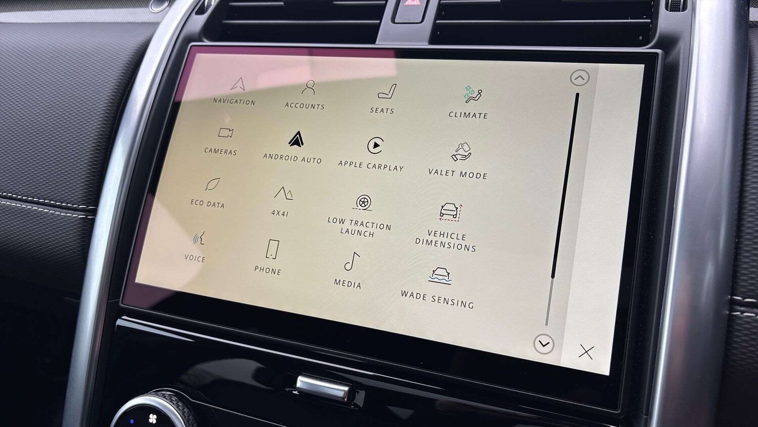 Used Land Rover Discovery 2023 for sale - 77472473: Photo 35