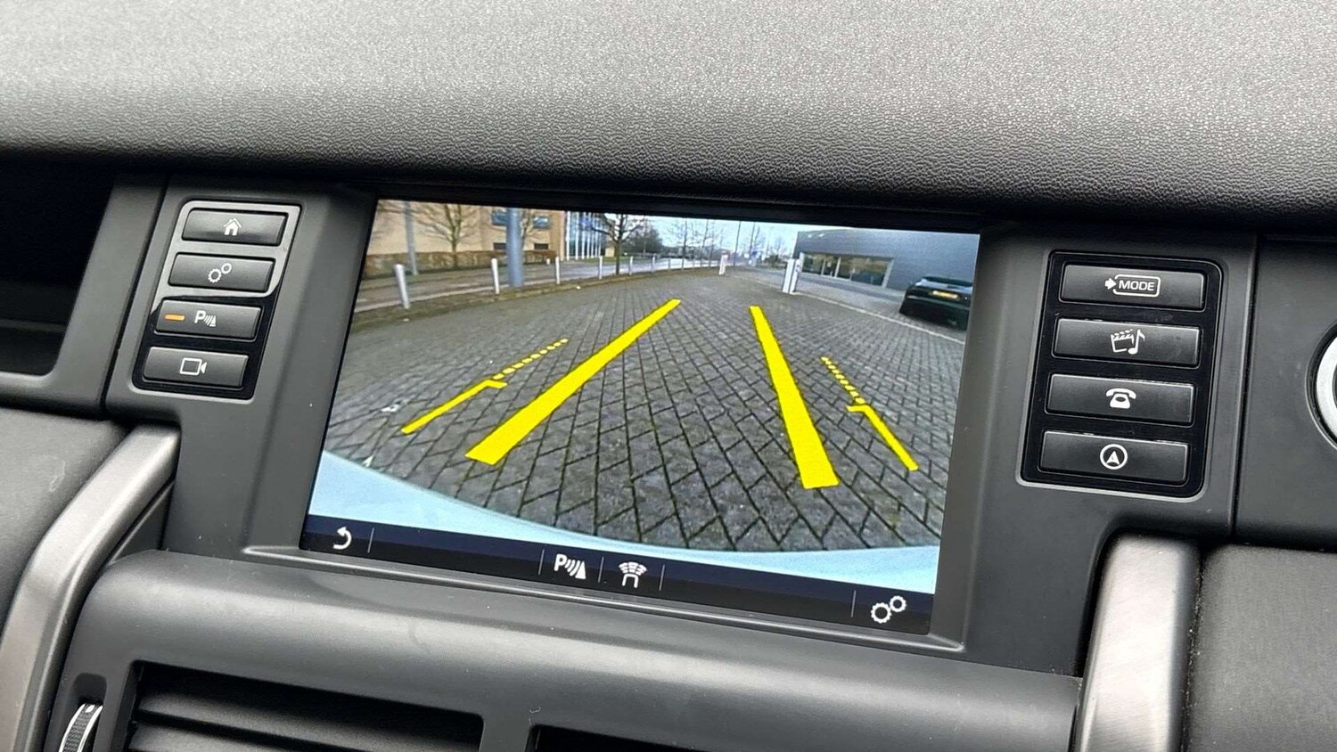 Used Land Rover Discovery Sport 2019 for sale - 77577386: Photo 12