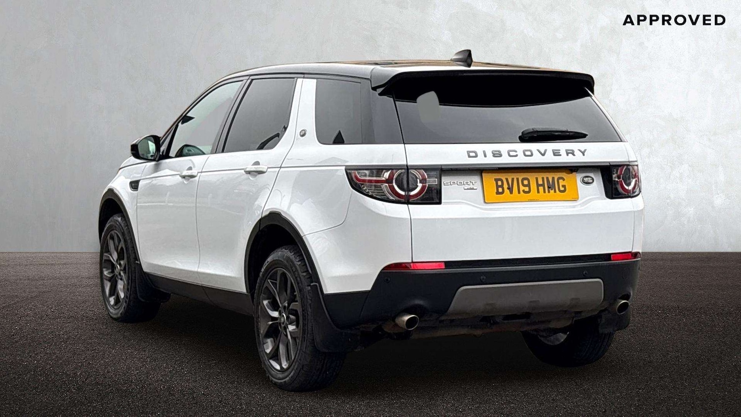Used Land Rover Discovery Sport 2019 for sale - 77577386: Photo 2