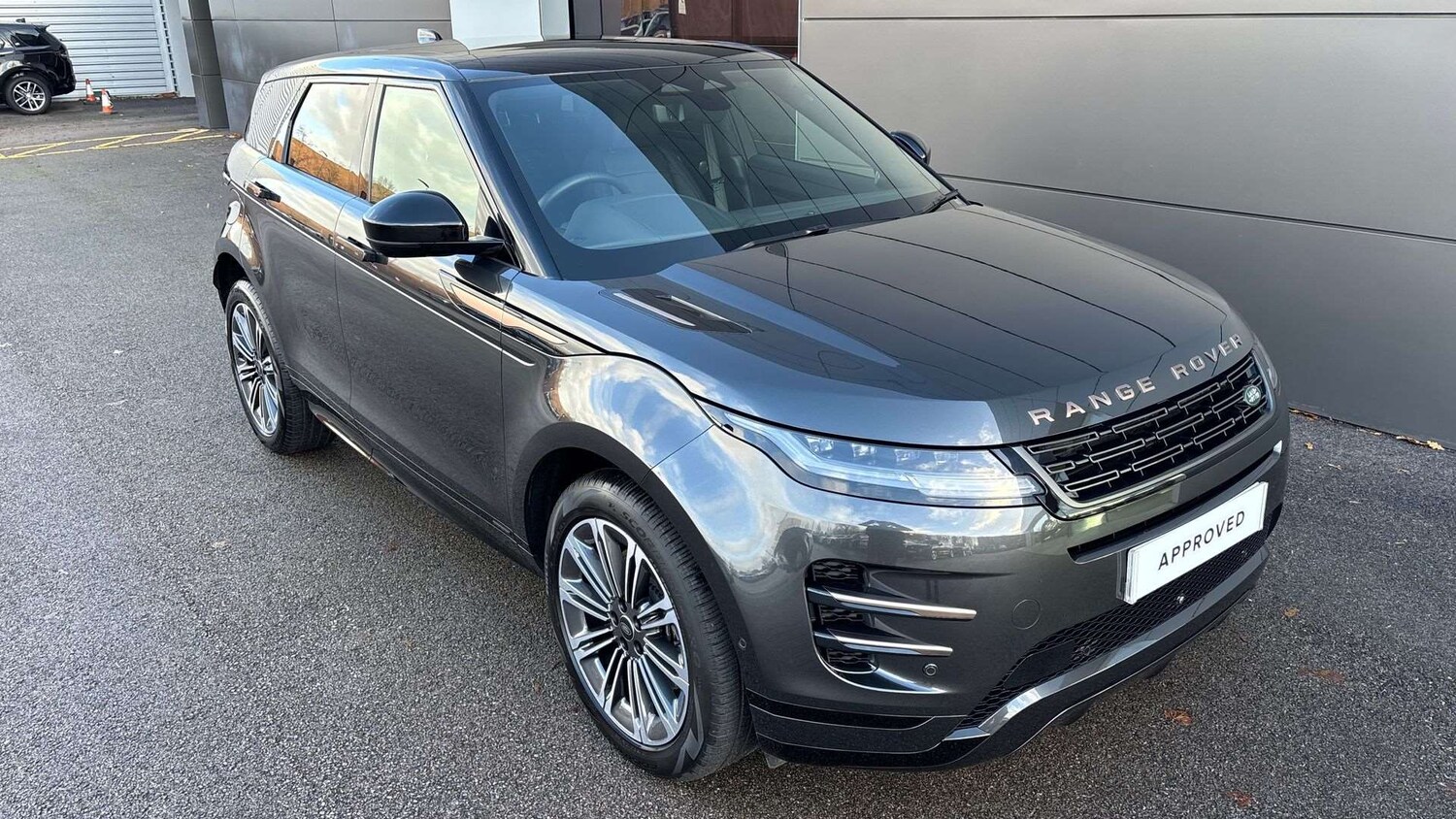 Used Land Rover Range Rover Evoque 2025 for sale - 77443332: Photo 29