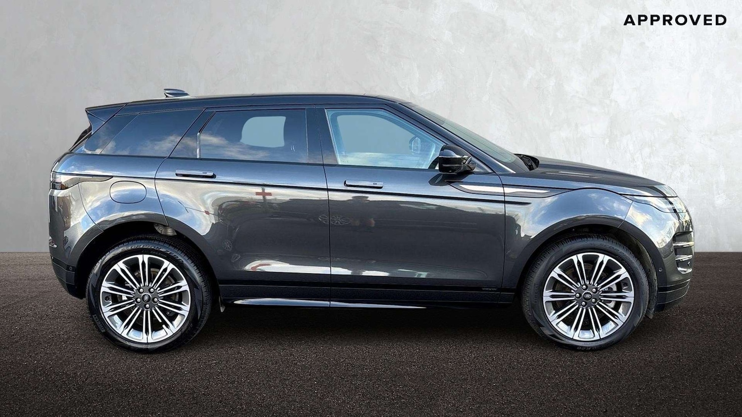 Used Land Rover Range Rover Evoque 2025 for sale - 77443332: Photo 5