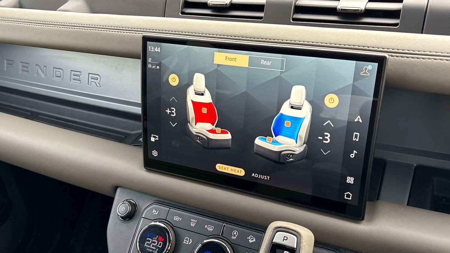 Used Land Rover Defender 2025 for sale - 76692012: Photo 22