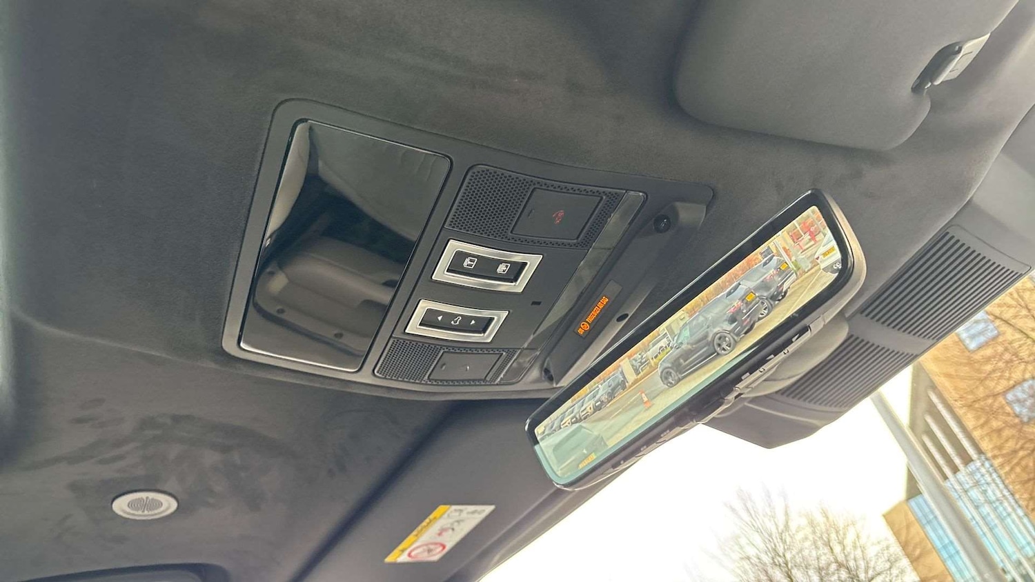 Used Land Rover Defender 2025 for sale - 76692012: Photo 23